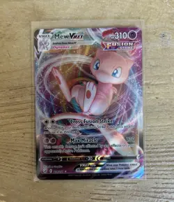 The Pokemon Company Mew VMAX 114/264 Fusion Strike Ultra Rare Holo Eng 310HP - Image 1