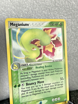 Meganium Reverse Holo EX Unseen Forces 9/115 Unlimited 2005 Pokemon TCG LP - Image 2