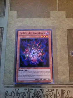 YUGIOH THE DARK HEX-SEALED FUSION LCYW-EN263 COMMON 1ST ED NM - Image 1