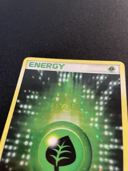 Pokemon TCG Grass Energy Holo Card 101/106 SWIRL EX Emerald - Image 2