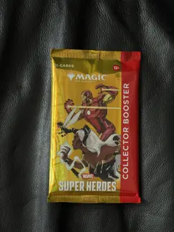 Magic: The Gathering: Marvel Super Heroes Collector Booster Pack - Image 1
