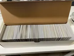 Magic the Gathering Solid Box Of Vintage 800 Cards - Image 1