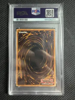 Blue Eyes White Dragon SDK-001 Ultra Rare Yugioh PSA 9 *824 - Image 2