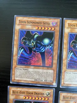 Yu‑Gi‑Oh! Toon Lot – 2x Blue‑Eyes Toon Dragon, Summoned Skull & More LP/MP - Image 2