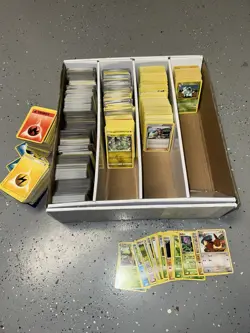 HUGE Pokemon card collection vintage-new eras bulk lot XY WOTC etc Z32-A - Image 1