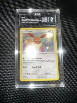 Pokemon TCG Eevee SM184 Black Star Promo Holographic Card Near Mint TAG 9 - Image 1