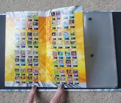 Pokemon HeartGold SoulSilver 3-Ring 4-Pocket Binder Album 136 Cards - Image 3