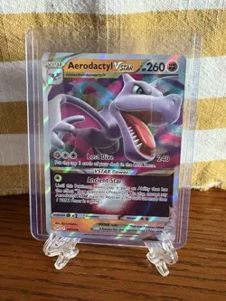 Pokemon Card Aerodactyl Vstar 093/196 Ultra Rare Lost Origin Holo 2022 - Image 1