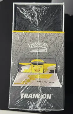 New Pokemon TCG 25th Anniversary Ultra Premium Collection Factory Sealed UPC - Image 3