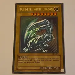 Yu-Gi-Oh! TCG Blue-Eyes White Dragon Kaiba SDK-001 Unlimited Ultra Rare - Image 1