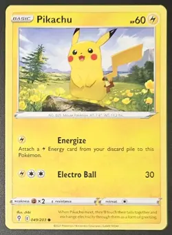 Pikachu 049/203 2021 Pokemon Sword & Shield Evolving Skies Common - Image 1