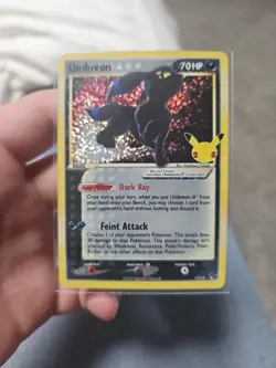Pokemon TCG: Umbreon Gold Star 17/17 Celebrations 25th Anniversary NM - Image 2