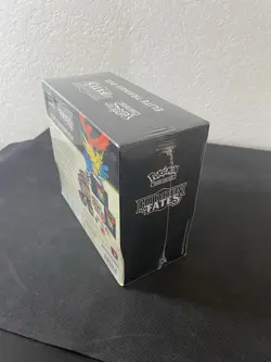 Pokemon TCG Hidden Fates Elite Trainer Box ETB - New/Sealed - Image 5