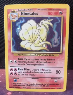 Ninetales 12/102 Pokemon Base Set Unlimited Holo Rare - Image 1