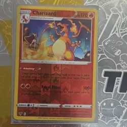 Pokemon TCG Charizard 025/185 SWSH04 Vivid Voltage Reverse Holo Rare ENG 170HP - Image 1