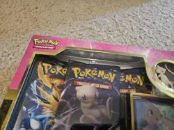 Pokemon Cards - SEALED Hidden Fates Pin Collection - Mew New In Packaging 820650804779 - Image 4