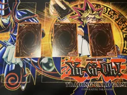 Yugioh sdk-001 1st Blue Eyes LP, Sdy-006 DM LP, LOB 1st Red Eyes HP - Image 3