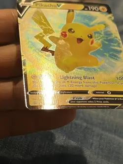 Pokemon TCG Pikachu V SWSH198 PROMO Holo LP ENG - Image 4