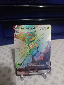 Pokemon Butterfree VMAX 190/189 Rainbow Rare Darkness Ablaze Pokemon Holo NM - Image 1