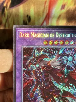 Yu-Gi-Oh! Dark Magician of Destruction Secret Rare(Holo Bleed Error) NM Error - Image 5