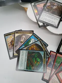 Magic The Gathering Ixalan Deck Master 225+ Cards in Box with Guides - Image 4