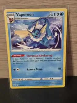 Pokemon TCG Vaporeon Vivid Voltage 030/185 Regular Rare Lp - Image 1
