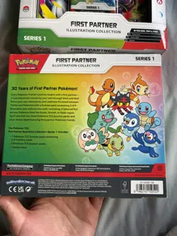 Pokemon TCG: First Partner Illustration Collection Box - Series 1 x1 - Image 2