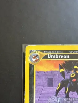 Pokemon TCG Neo Discovery Umbreon Card 32/75 Non Holo Rare MP - Image 2