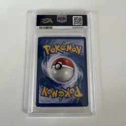Pokemon Beedrill Base Set 17/102 1st Edition PSA 8 - Image 2