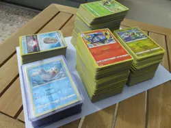 Pokemon TCG 841-Card Lot - SWSH - Evolving Skies/Lost Origin/Crown Zenith Bulk - Image 1