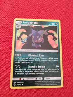 Amphinobi 117/214 PV130 Holo SL10 Unbeatable Pokemon Card FR Rare - Image 1
