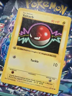 Pokemon TCG Base Voltorb 67/102 1st Edition Shadowless - Image 3
