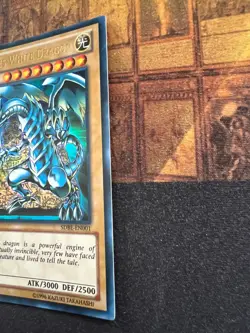 Blue-Eyes White Dragon SDBE-EN001 Misprint - Yu Gi Oh - Image 4