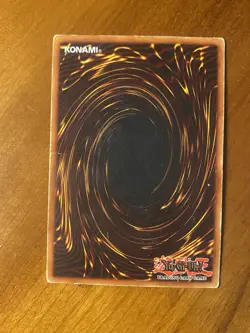 Yu-Gi-Oh! TCG Dark Magician SDY-006 Unlimited Ultra Rare Moderately Played - Image 2