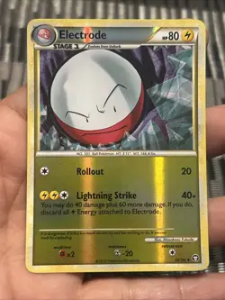 Pokemon TCG Electrode 34/102 HeartGold & Soulsilver Triumphant Reverse Holo- NM - Image 1