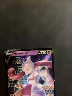 Pokemon TCG Mewtwo v Holo Ultra Rare - Image 3