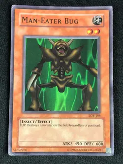YUGIOH MAN-EATER BUG LOB-108 SUPER HP/CREASES - Image 1