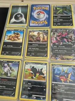 Pokemon Binder & Card Collection Lot (200+) - Image 5