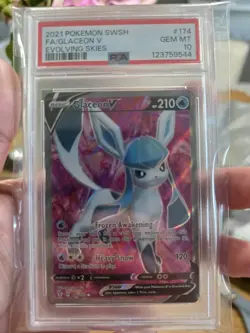 Pokemon TCG Glaceon v Evolving Skies Holo Ultra Rare Card 174/203 Psa 10 - Image 1