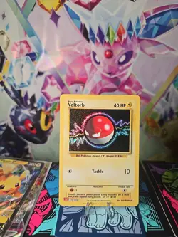 Voltorb 010/034 Trading Card Game Classic Holo - Image 1