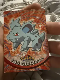 Nidorina #30 Topps Series 1 Blue Back Card Non Holo - Image 1