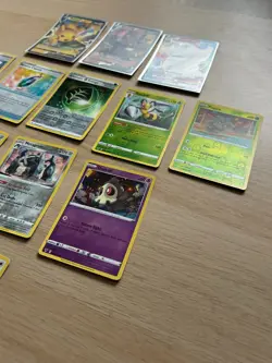 Pokemon TCG - Vivid Voltage Bundle - 116 Cards [Common / Holo / Rev Holo] - Image 4