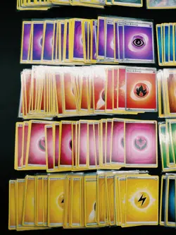 Pokemon TCG Bulk Energy Card Lot 500+ Mixed Holo Special & Player Card Dividers - Image 3
