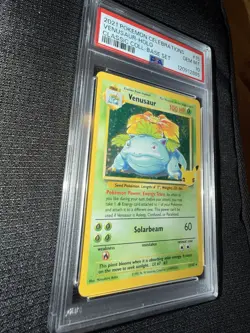 Pokemon Celebrations 25th Anniversary Venasaur Foil Card 15/102 - Image 1