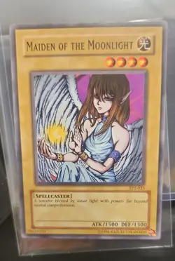 Maiden of the Moonlight TP2-023 Tournament Pack 2 Unlimited Vintage Yu-Gi-Oh - Image 1