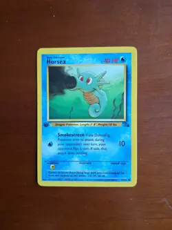 Horsea 1ST EDITION FOSSIL SET POKEMON CARD 49/62 English TCG 1999 - Image 1