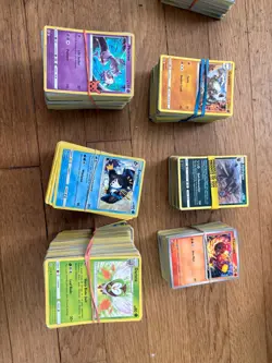 2000+ Pokemon cards, bulk lot, sorted, real cards, good condition, +RARE - Image 1