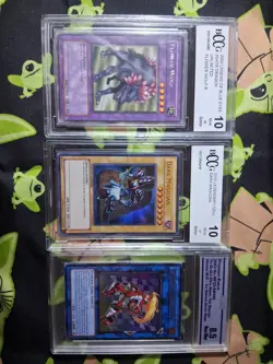 17 Graded Yugioh Card Lot - Image 5