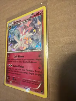 Sylveon XY Furious Fists 72/111 Pokemon English Cracked Ice Holo 2014 MP - Image 2
