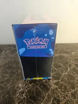 Chaos Rising Pokemon Center Elite Trainer Box (Small hole/tear in plastic) - Image 3